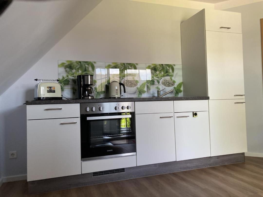 הוסום Neu Ferienwohnung Hofmann מראה חיצוני תמונה