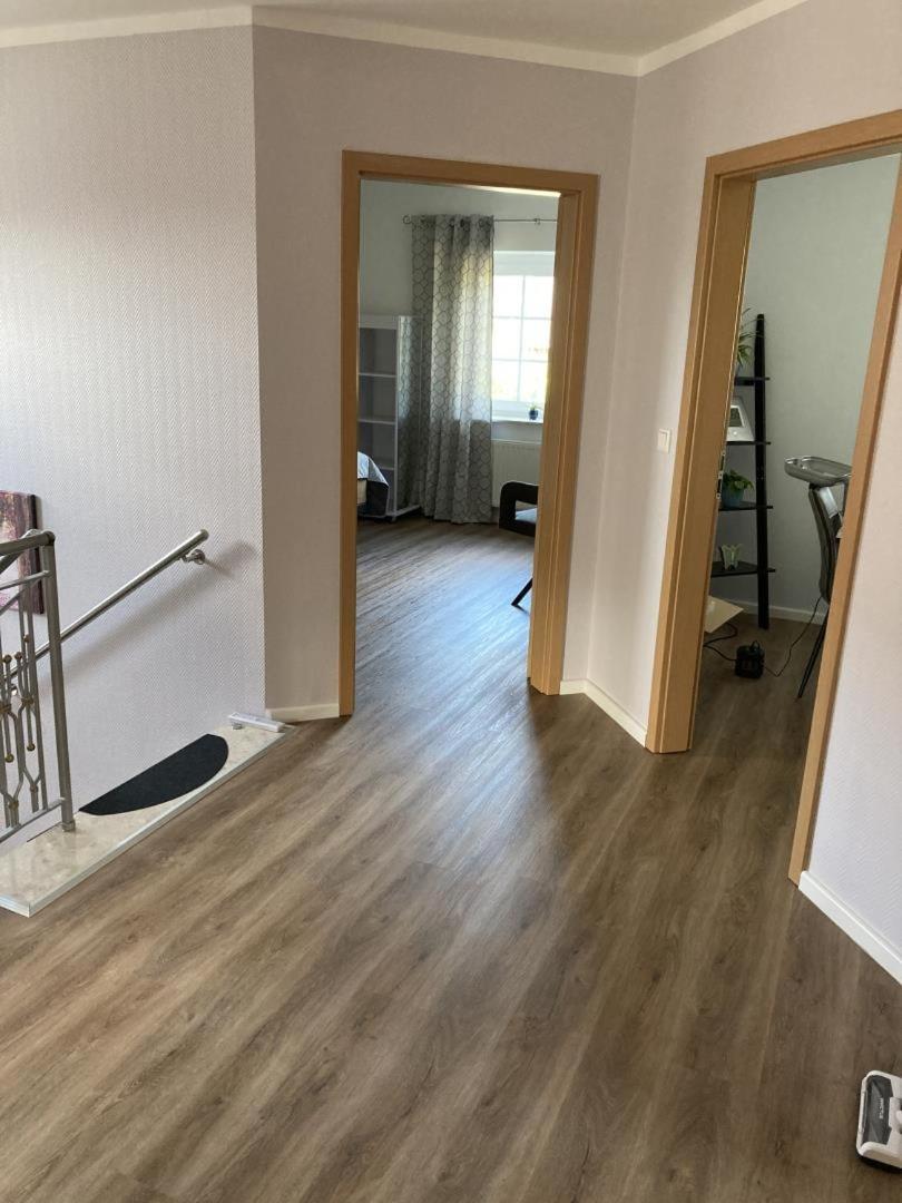 הוסום Neu Ferienwohnung Hofmann מראה חיצוני תמונה